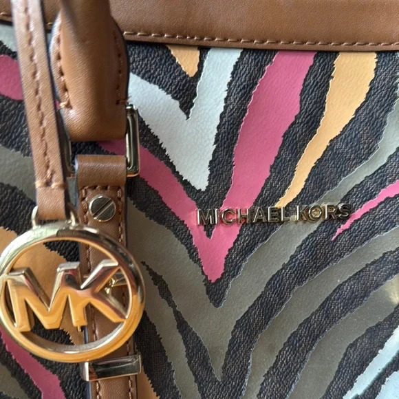 Michael Kors Pink and Orange with Gold Accents - Picture 2 of 8